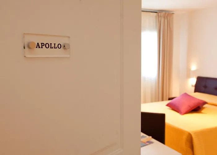 Xenia Hotel