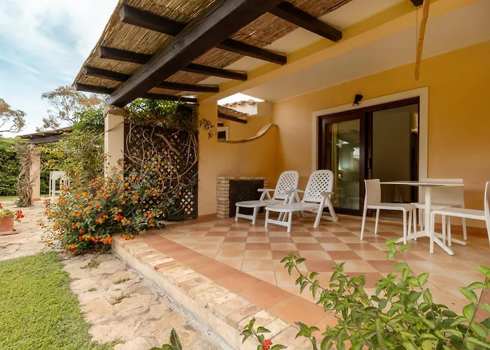 Porto Giunco Residence
